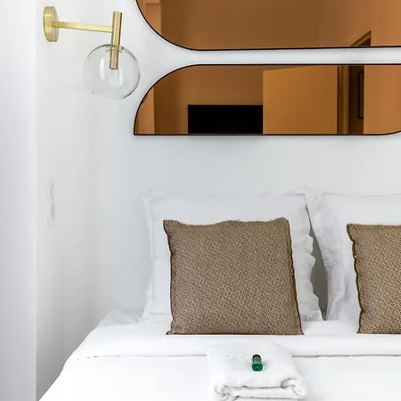 Hsh St Germain/jardin Du Luxembourg : Luxury Apartment