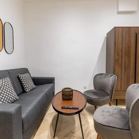 Hsh St Germain/jardin Du Luxembourg : Luxury * Paris