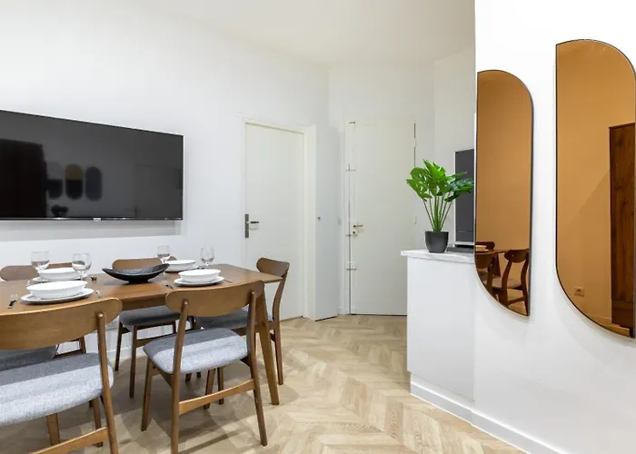 Hsh St Germain/jardin Du Luxembourg : Luxury * Paris